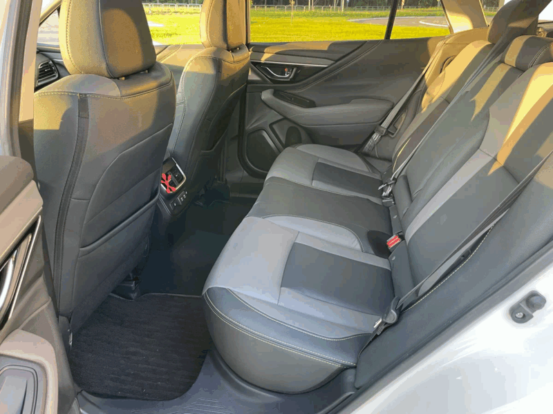 Subaru Outback Кроссовер