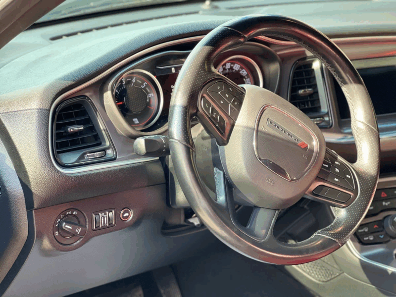 Dodge Challenger Купе