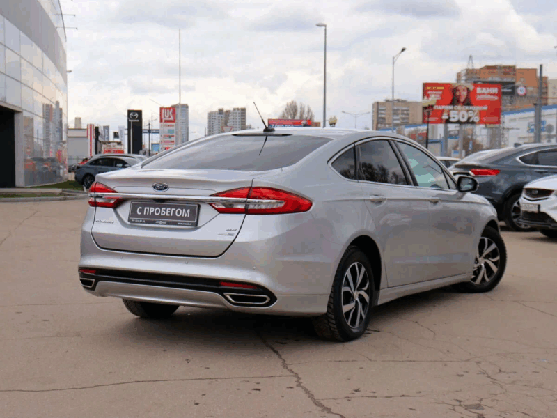 Ford Fusion Седан