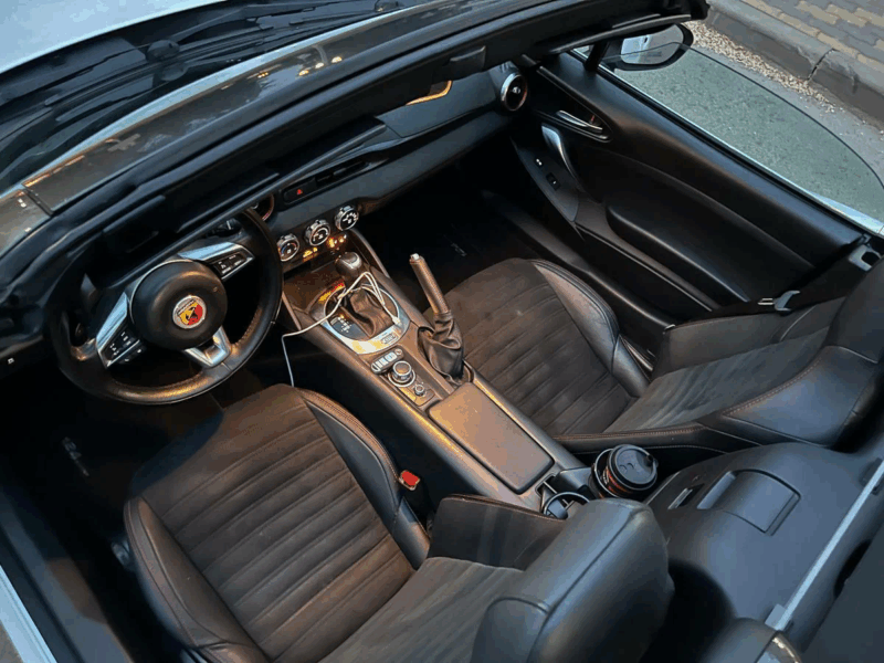Fiat 124 Spider Родстер